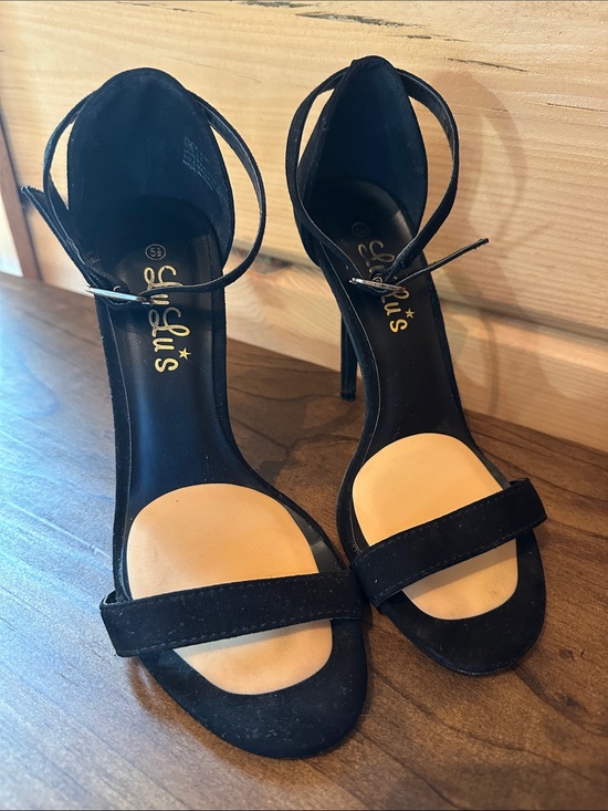 Lulus Shoes - Lulu’s Stiletto Heels